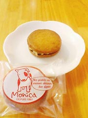 MONICA�@�w��l�̃��[�Y���T���h�x