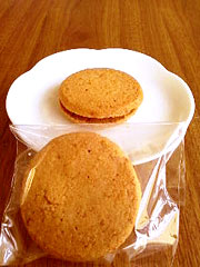 Mariage de Farine�@�w�R�R�i�b�c���[�Y���T���h�x