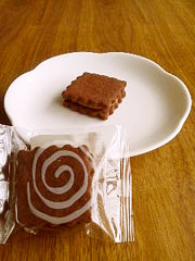 ���R���u���[�����@�w���[�Y���T���h�i�V���R���j�x